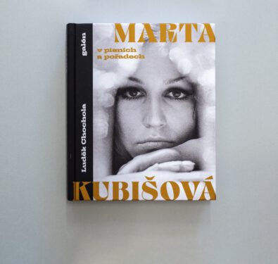 00 - Marta Kubi&scaron;ov&aacute; v p&iacute;sn&iacute;ch a pořadech